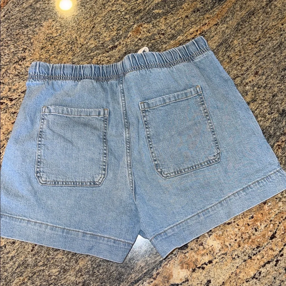 Banana Republic Light Blue Jean Shorts with White Drawstring - Picture 2 of 3